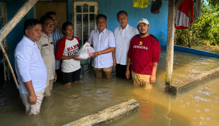Gerindra Kabupaten Serang Salurkan Bantuan dan Layanan Kesehatan untuk Korban Banjir
